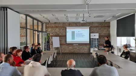 Predstavitev projekta SReST